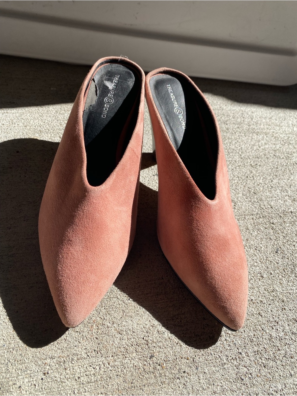 Treasure & Beyond Leather Suede mules slip on